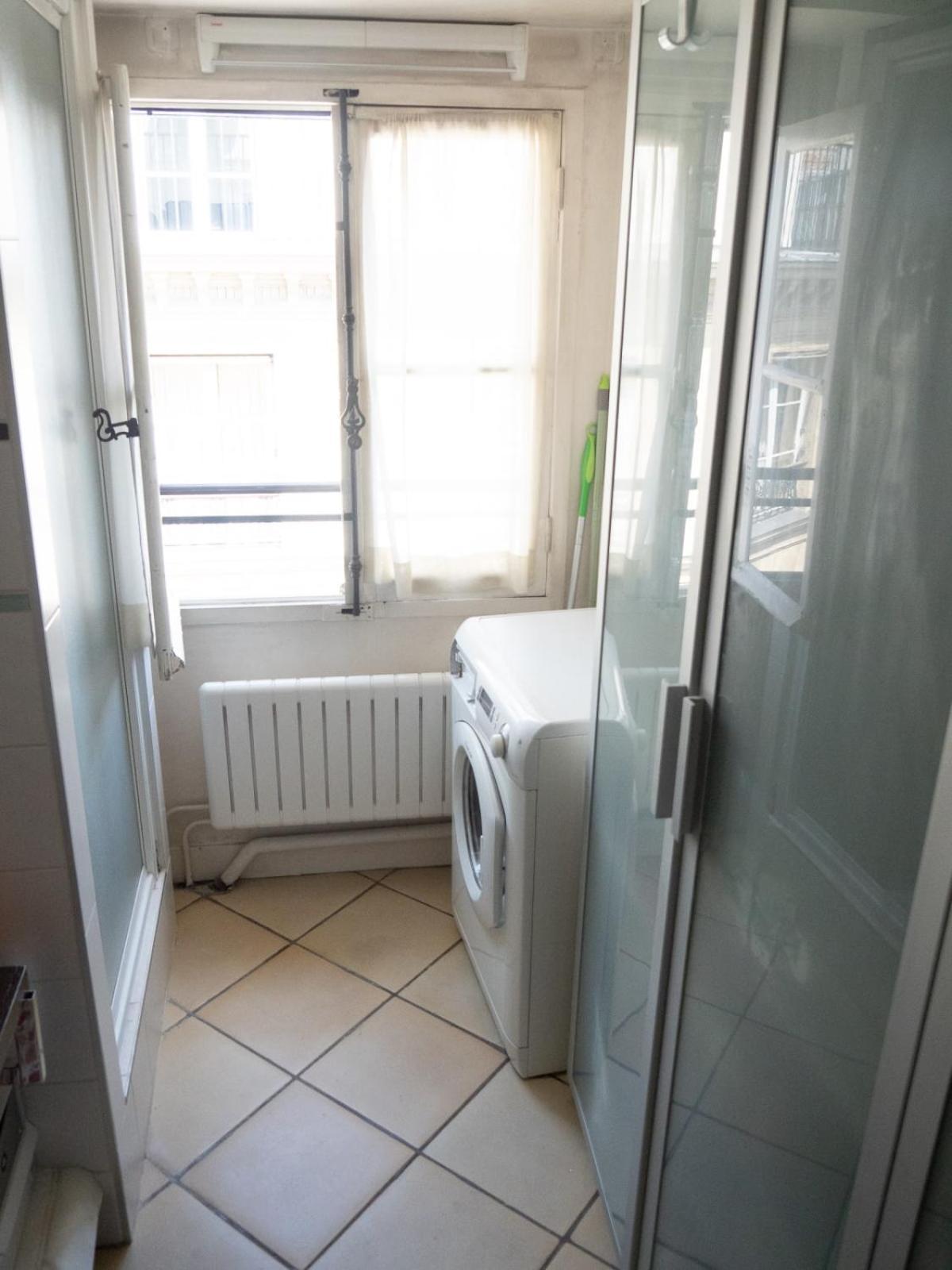 Lovely In The 7th Appartement